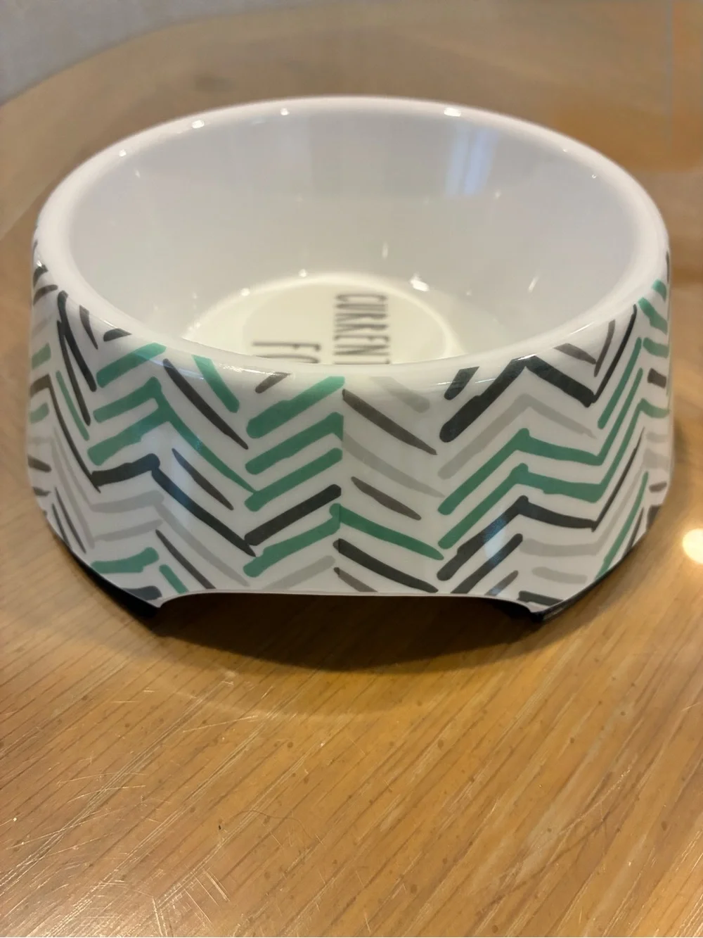 NWT Chewy “frisco” Melamine Pet Bowl CHEVRON, 12 oz
